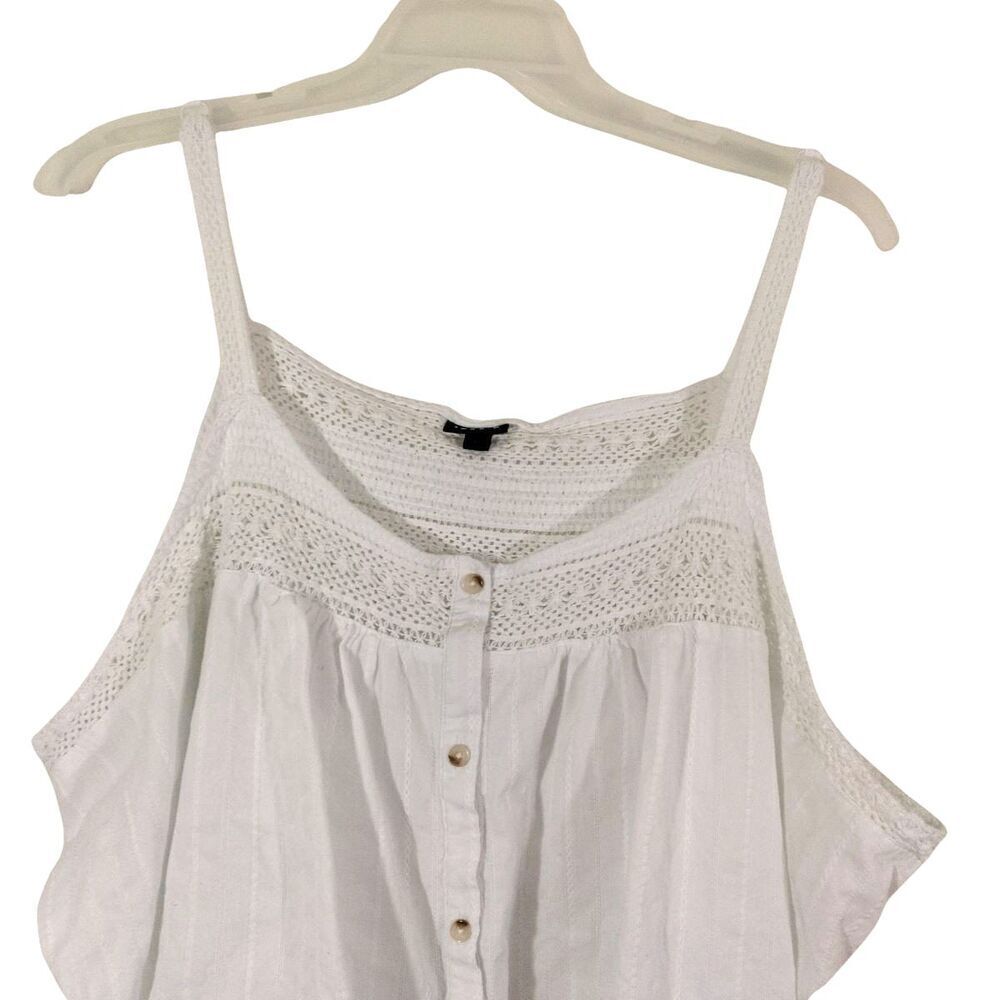Torrid Plus Size 6 Womens White Tank Top Blouse Adjustable Straps Button - Picture 3 of 6